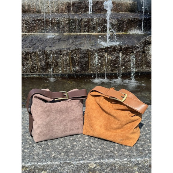 Lycke Frogner Hobo Camel