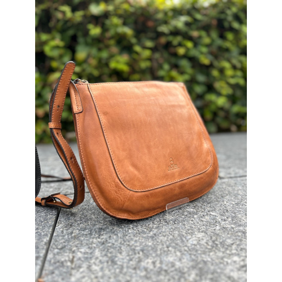 H O S Casual Shoulder Bag Tan