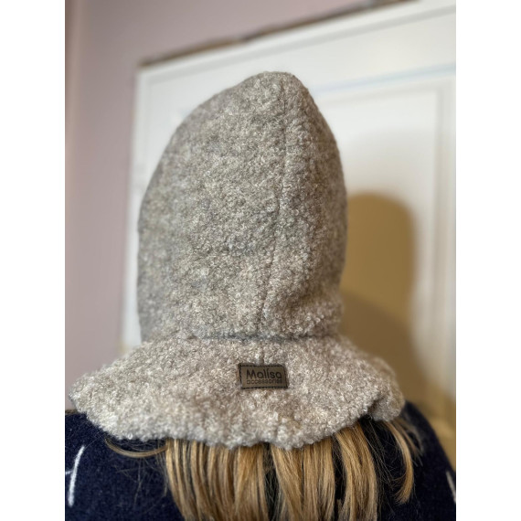 Malisa Cappuccion Hood/Neck Beige