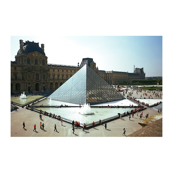 Le Bèret - Le Louvre- Dark Royal