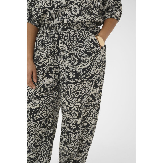 Kaffe Cberry Pants Black / Chalk Paisley