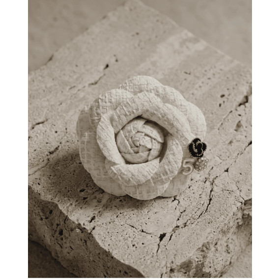 Dansk Copenhagen Tracey W Brooch Flower Cream
